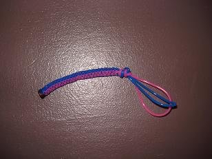 faire un scoubidou 18