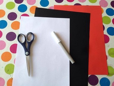 araignee avec empreintes de main 1