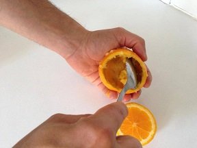 faire citrouille halloween avec orange creusee 5