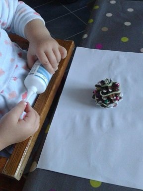 decoration pomme de pin noel 5