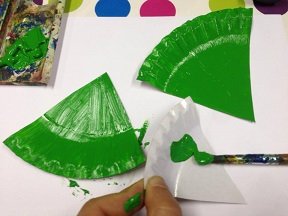 sapin de noel avec assiette carton 4