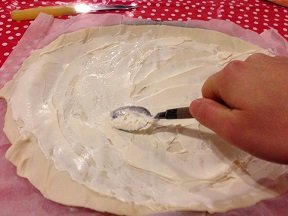 roule feuillete saumon fromage frais 3