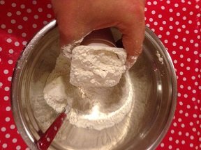 gateau au yaourt aux carambars 3