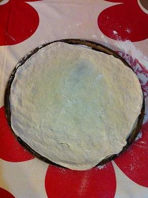 Faire une pizza pepperoni mozzarella maison pizza pepperoni mozzarella 3