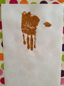 Fabrique ton père Noël avec des empreintes de mains. Fabrique ton père Noël avec des empreintes de mains.