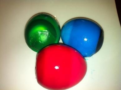 oeufs durs colores rayures 19