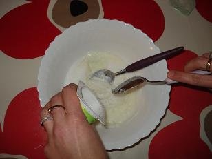 Gâteau au yaourt aux poires en 3 minutes