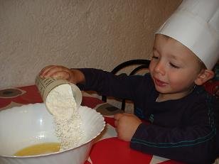 Recette de Noël : Les petits sablés aux Smarties recette gateau sable smarties 3