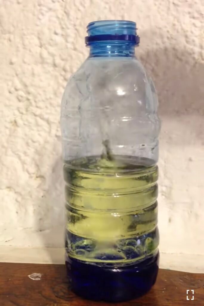 experience scientifique lampe a lave 2