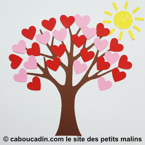 Idée Bricolage Printanier : Un Arbre avec des Feuilles en Forme de Cœur arbre coeurs 1