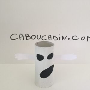 Fabrique ton Fantôme Halloween avec rouleau en carton