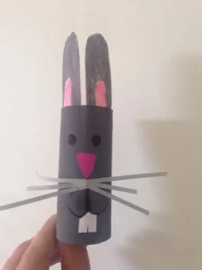 lapin paques rouleau en carton