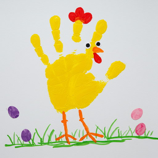 Une Poule de Pâques Trop Rigolote avec Ton Empreinte de Main ! poule paques empreinte de main 5