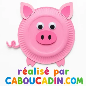 cochon-rose-avec-assiette-carton